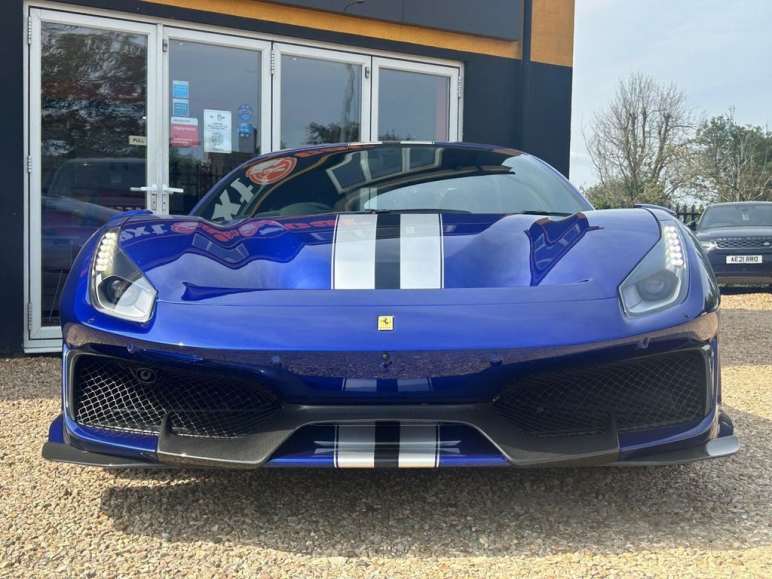 3.9T V8 Coupe 2dr Petrol F1 DCT Euro 6 (s/s) (720