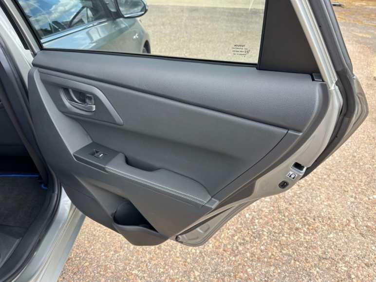 1.8 VVT-h Excel Hatchback 5dr Petrol Hybrid CVT Eu