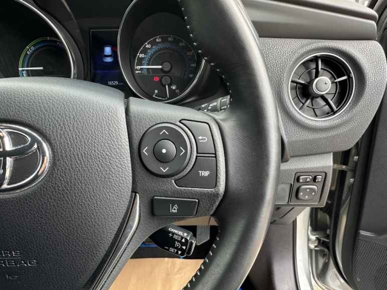 1.8 VVT-h Excel Hatchback 5dr Petrol Hybrid CVT Eu