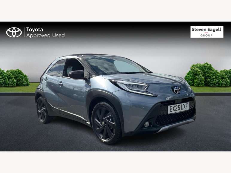 TOYOTA AYGO X