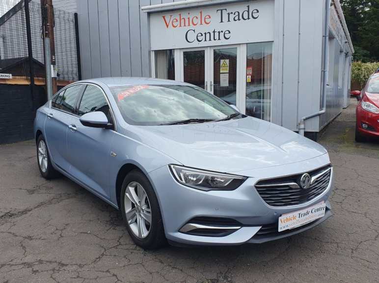 VAUXHALL INSIGNIA