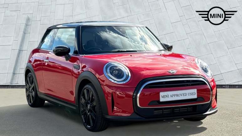 MINI HATCHBACK