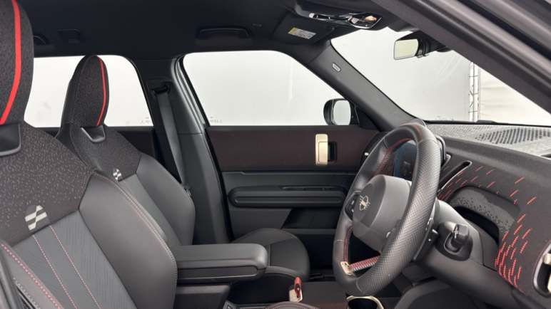 Hatchback C Sport