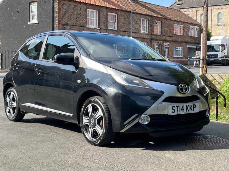 TOYOTA AYGO