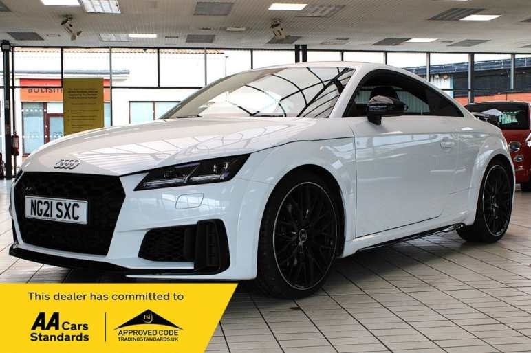 AUDI TT