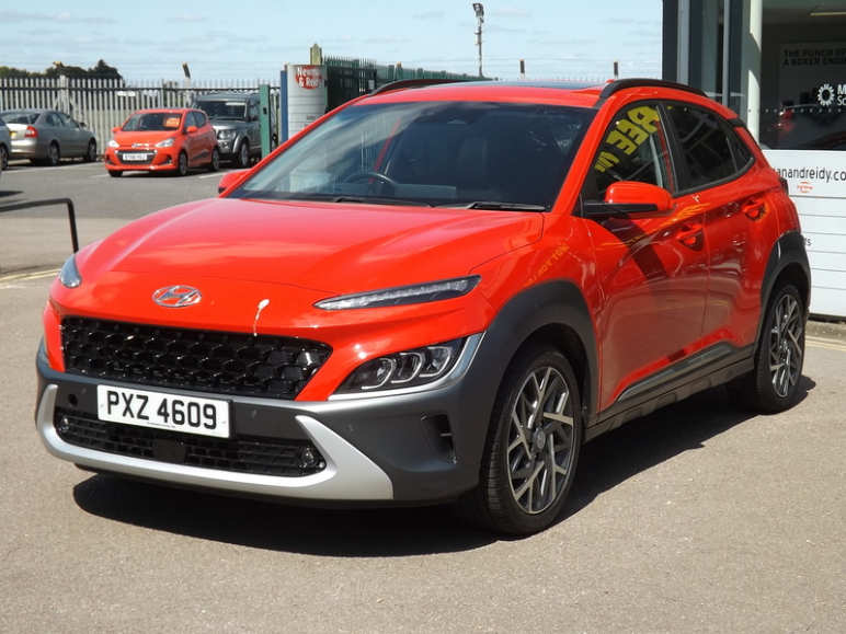 HYUNDAI KONA