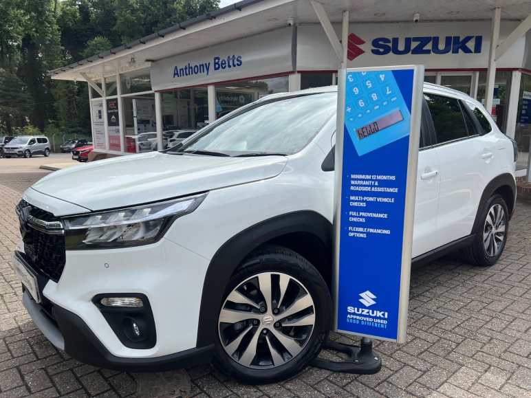 SUZUKI S-CROSS