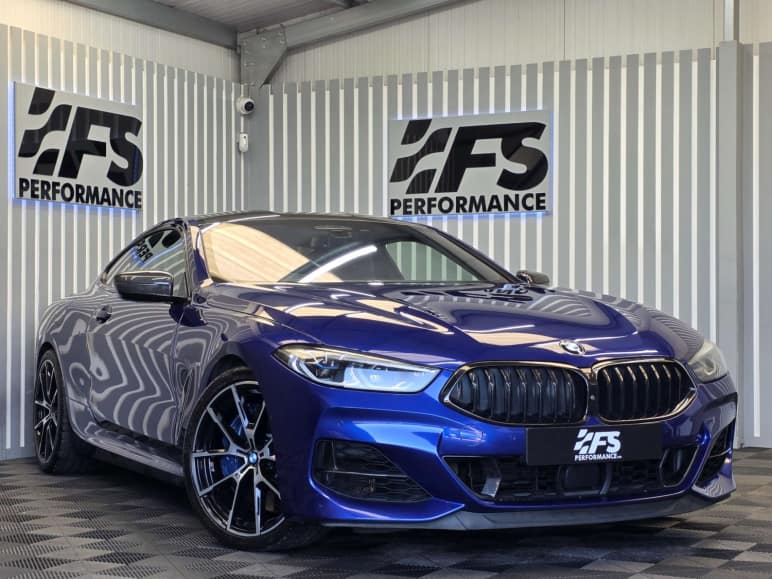 BMW 8 SERIES