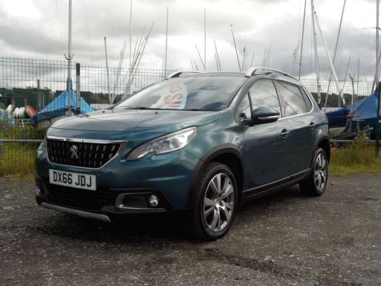 PEUGEOT 2008