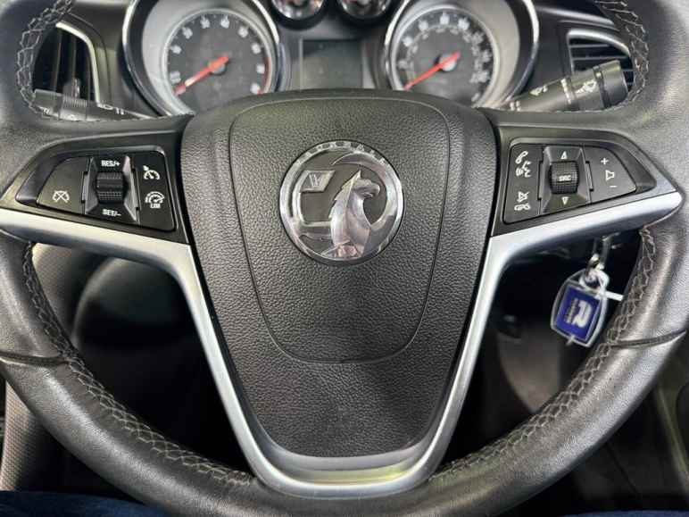 1.4T SE Convertible 2dr Petrol Manual Euro 5 (s/s)
