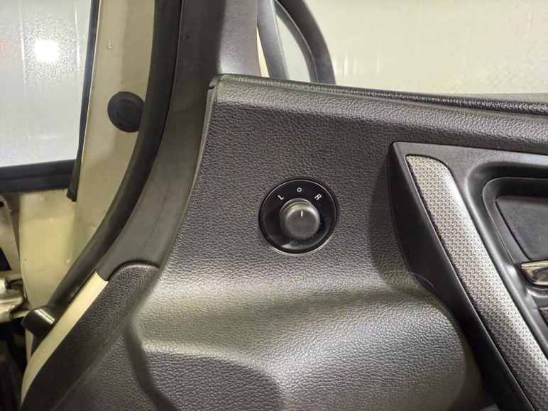 1.4T SE Convertible 2dr Petrol Manual Euro 5 (s/s)