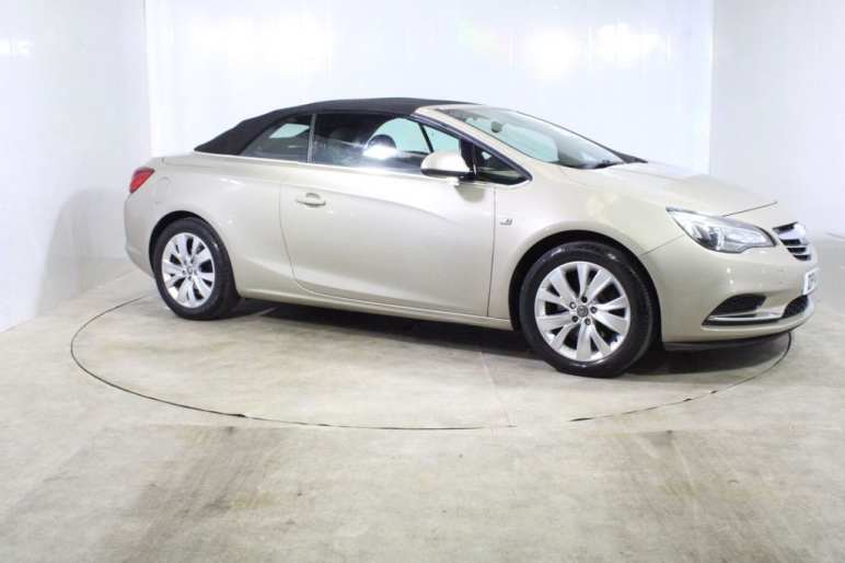 1.4T SE Convertible 2dr Petrol Manual Euro 5 (s/s)