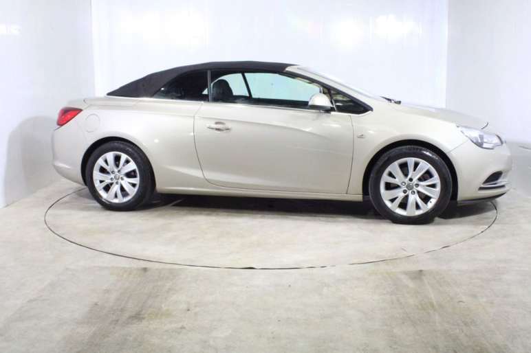 1.4T SE Convertible 2dr Petrol Manual Euro 5 (s/s)