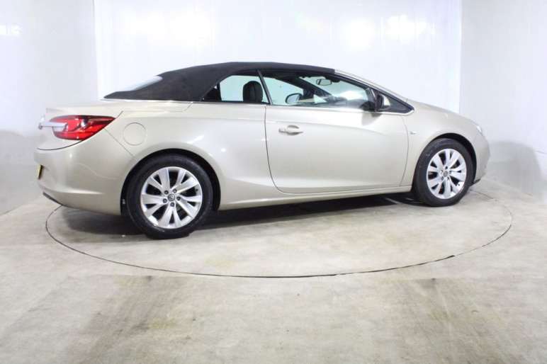 1.4T SE Convertible 2dr Petrol Manual Euro 5 (s/s)