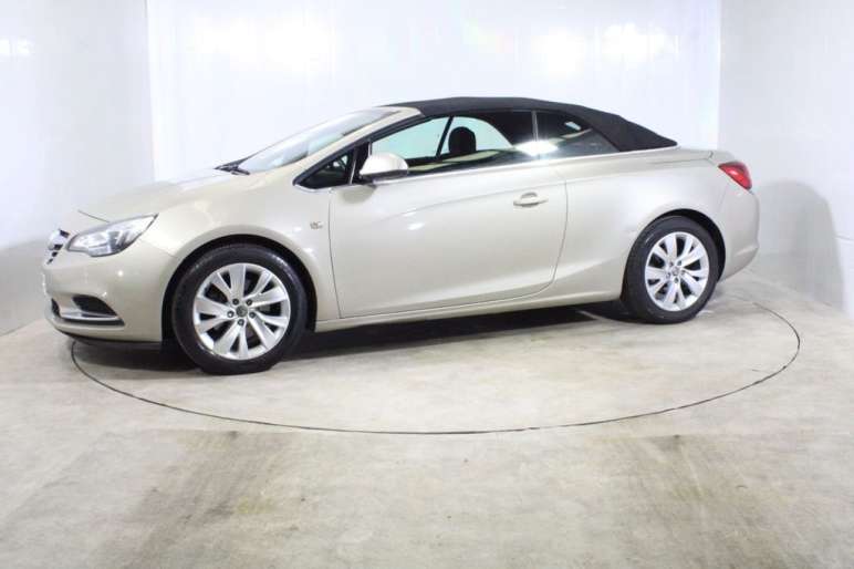 1.4T SE Convertible 2dr Petrol Manual Euro 5 (s/s)