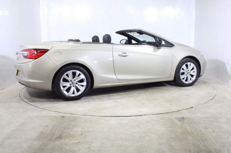 1.4T SE Convertible 2dr Petrol Manual Euro 5 (s/s)