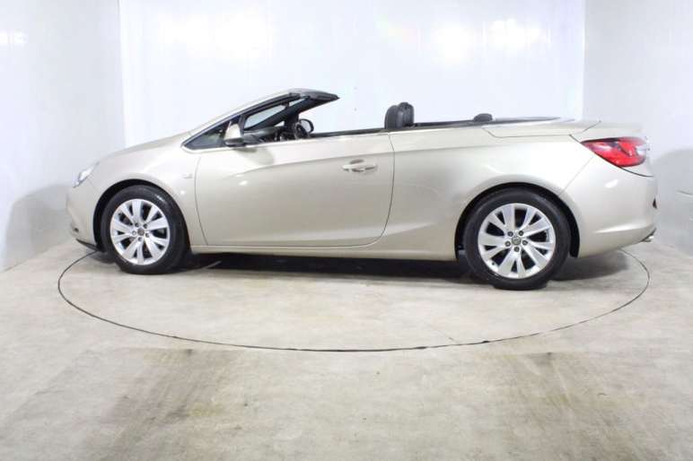 1.4T SE Convertible 2dr Petrol Manual Euro 5 (s/s)