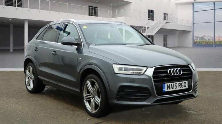 AUDI Q3