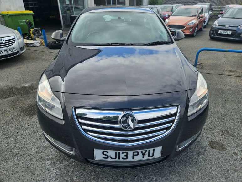 VAUXHALL INSIGNIA