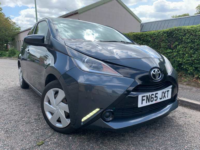 TOYOTA AYGO