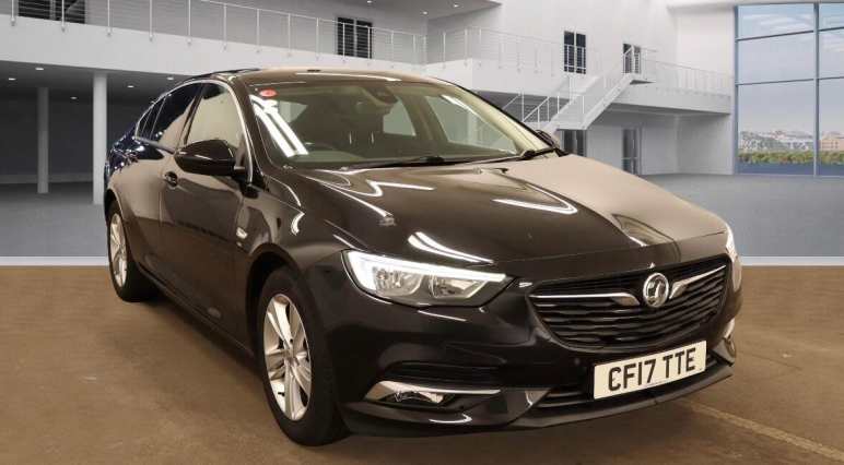 VAUXHALL INSIGNIA