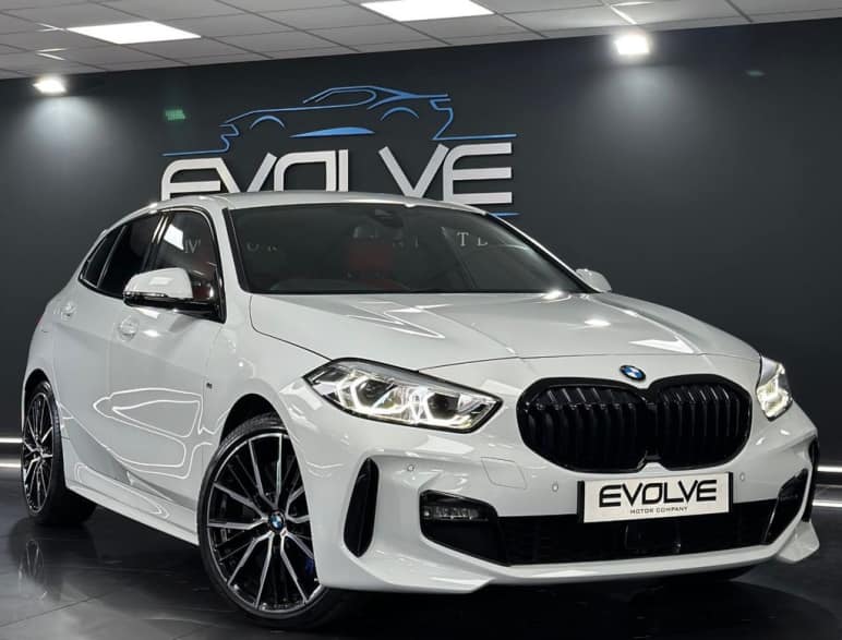 BMW 1 SERIES