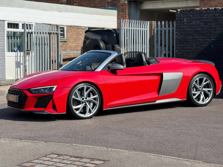 5.2 FSI V10 Performance Spyder S Tronic quattro Eu