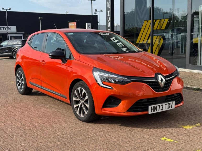 RENAULT CLIO