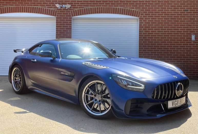 MERCEDES-BENZ AMG GT