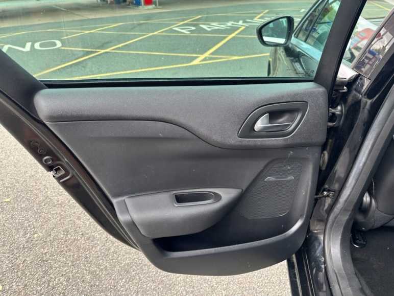 2.0 HDi DStyle Hatchback 5dr Diesel Manual Euro 5