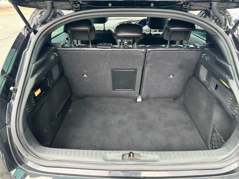 2.0 HDi DStyle Hatchback 5dr Diesel Manual Euro 5