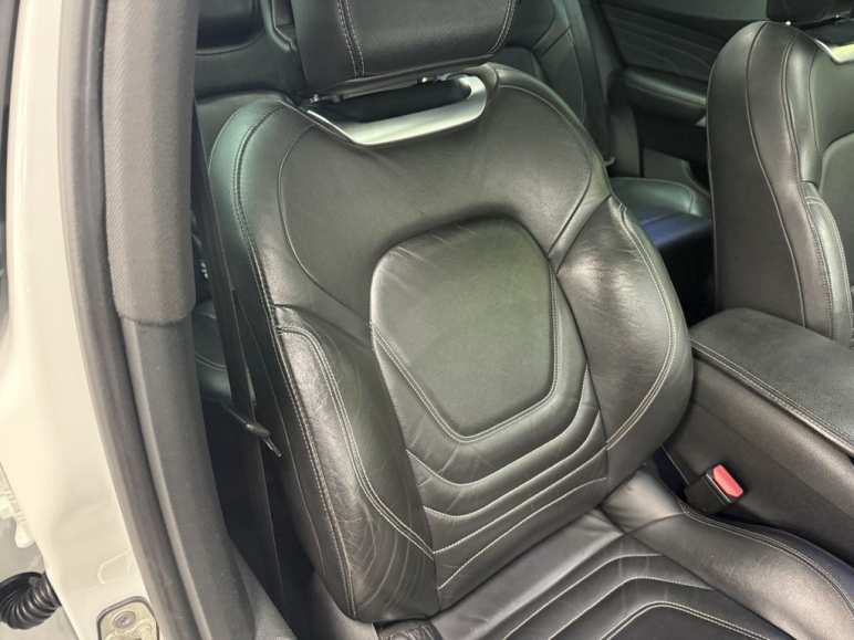 2.0 HDi DSport Hatchback 5dr Diesel Auto Euro 5 (1