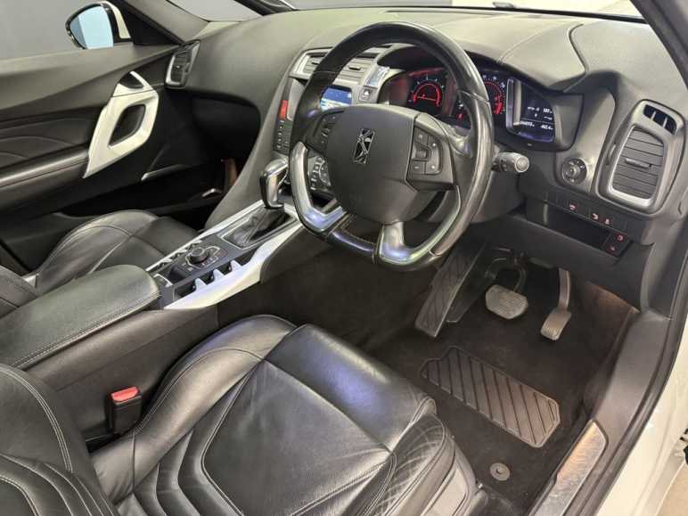 2.0 HDi DSport Hatchback 5dr Diesel Auto Euro 5 (1