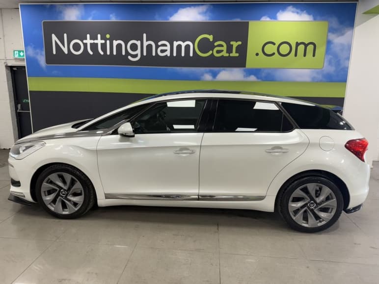 2.0 HDi DSport Hatchback 5dr Diesel Auto Euro 5 (1