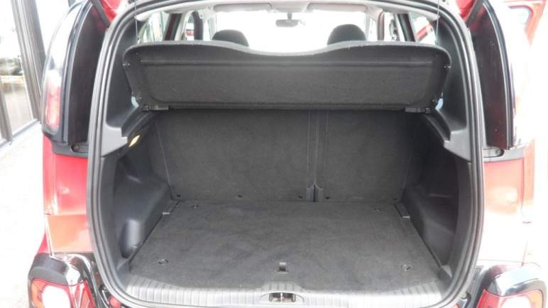 1.6 HDi VTR+ MPV 5dr Diesel Manual Euro 5 (90 ps),