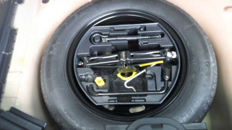 1.6 HDi VTR+ MPV 5dr Diesel Manual Euro 5 (90 ps),