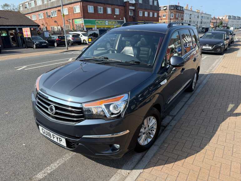 Ssangyong Turismo