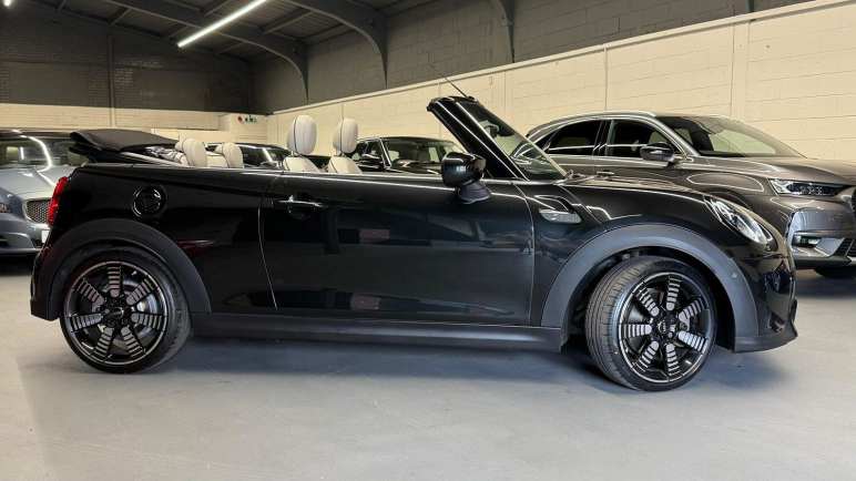 2.0 Convertible Cooper S Exclusive
