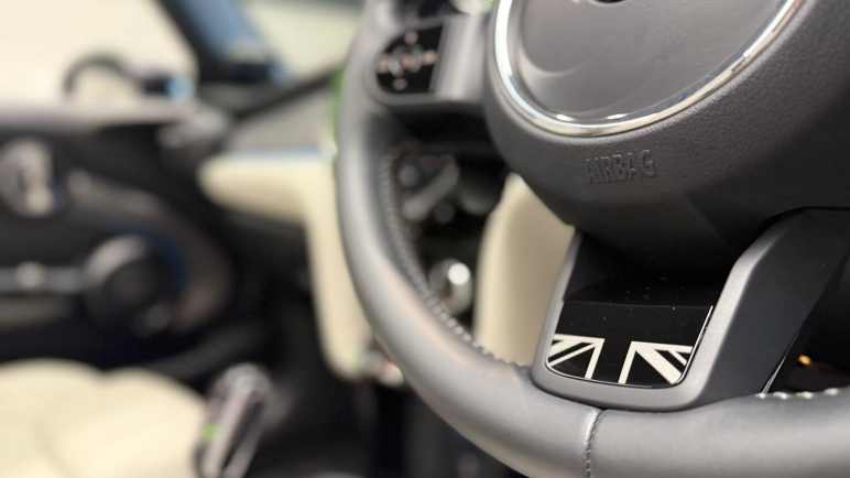 2.0 Convertible Cooper S Exclusive