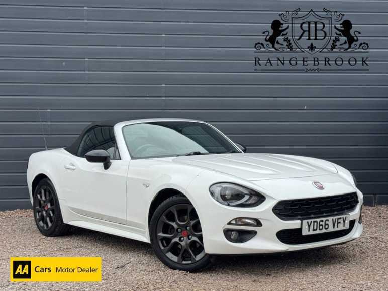FIAT 124 SPIDER