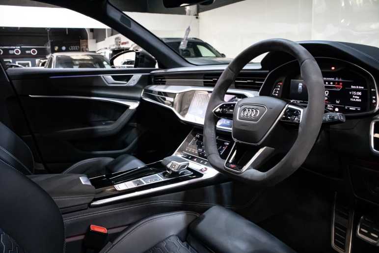 4.0 TFSI V8 Performance Carbon Vorsprung