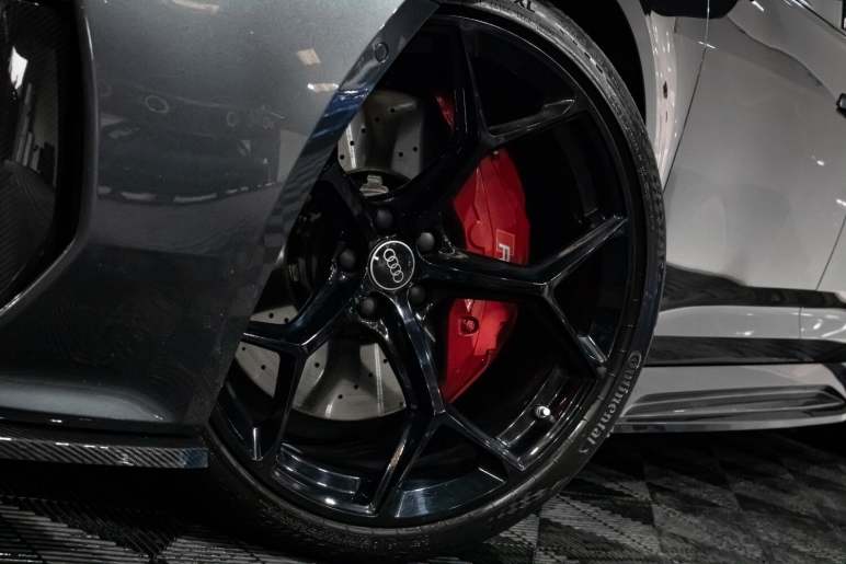 4.0 TFSI V8 Performance Carbon Vorsprung