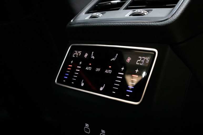 4.0 TFSI V8 Performance Carbon Vorsprung