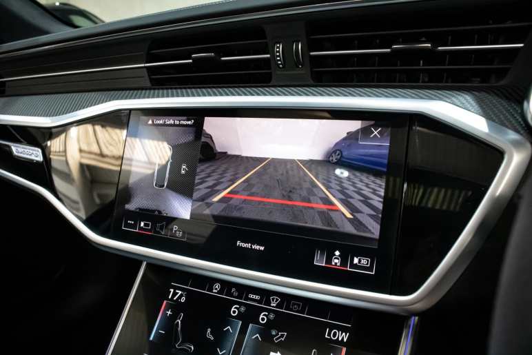 4.0 TFSI V8 Performance Carbon Vorsprung