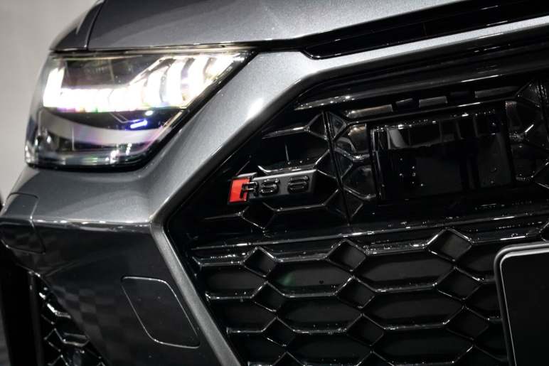 4.0 TFSI V8 Performance Carbon Vorsprung
