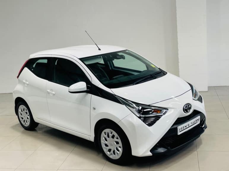 TOYOTA AYGO