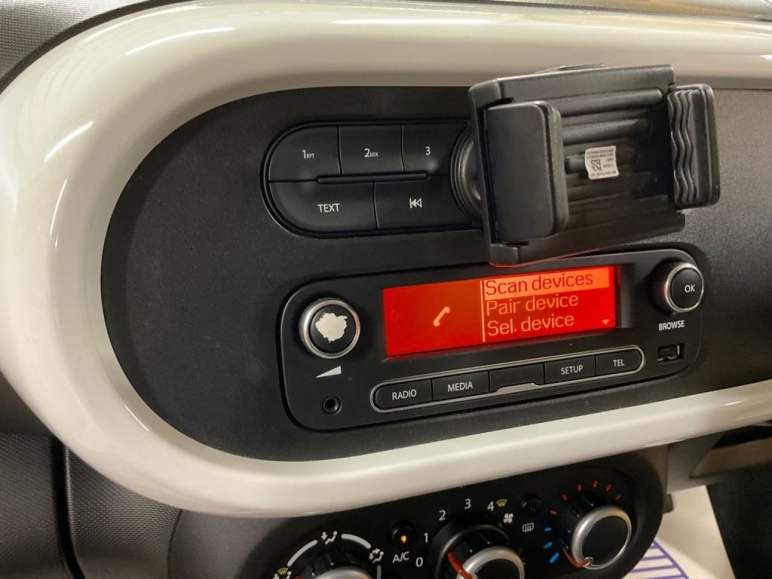 1.0 SCe Play Hatchback 5dr Petrol Manual Euro 6 (70 ps)