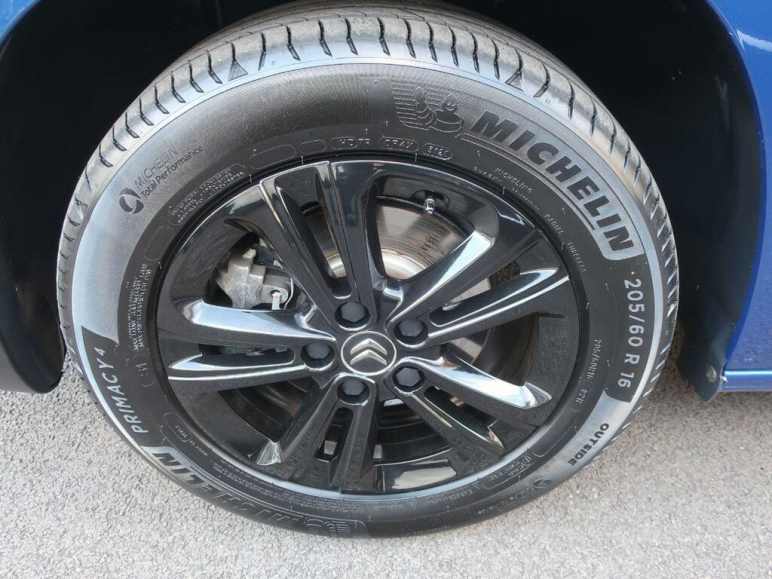 1.2 PureTech Flair M MPV Euro 6 (s/s) 5dr 1.2 Pure
