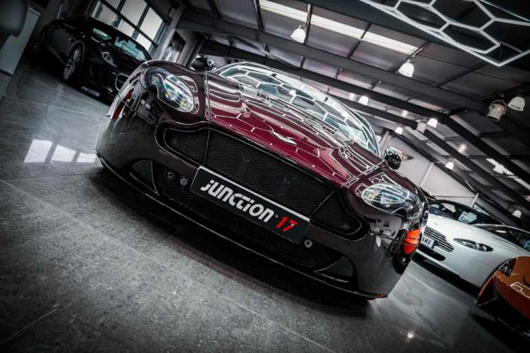 Aston Martin Vantage