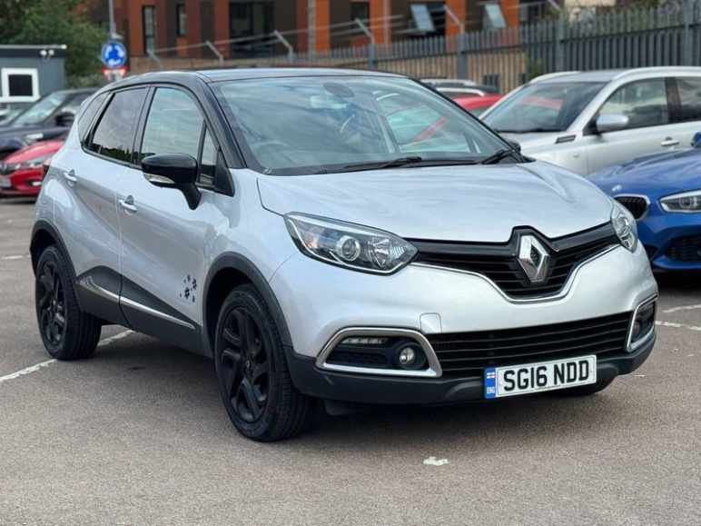RENAULT CAPTUR